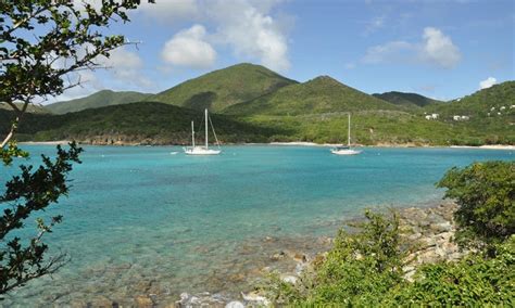 St Thomas vs Turks and Caicos: Which Island is Better in 2024.